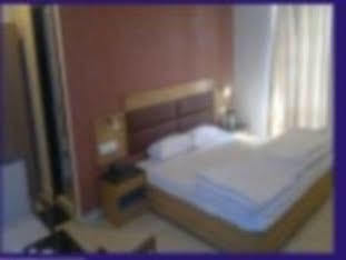 لاكناو Oyo 3523 Tekarees Inn Mahanagar المظهر الخارجي الصورة